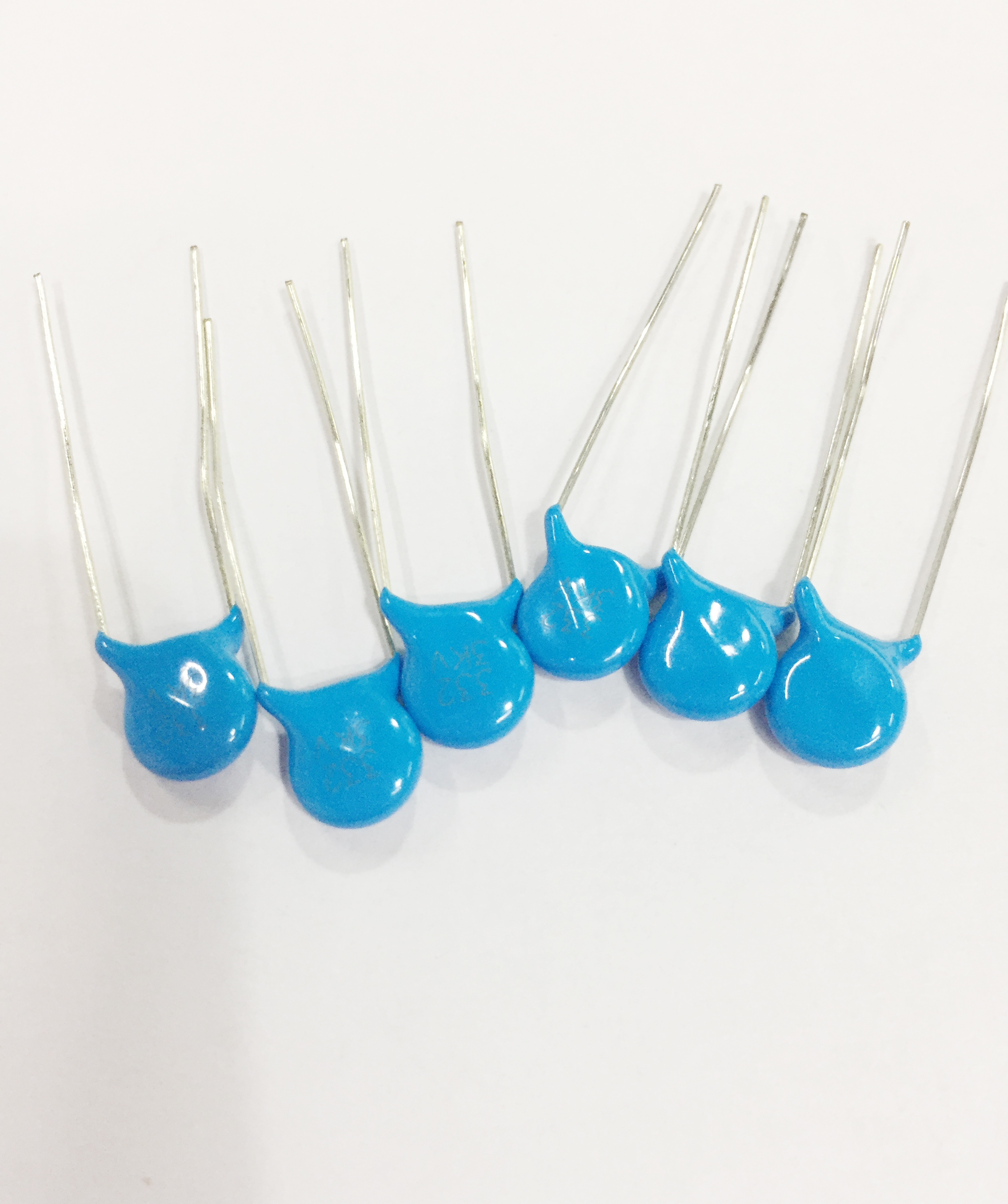 高压瓷片电容器332M-3KV