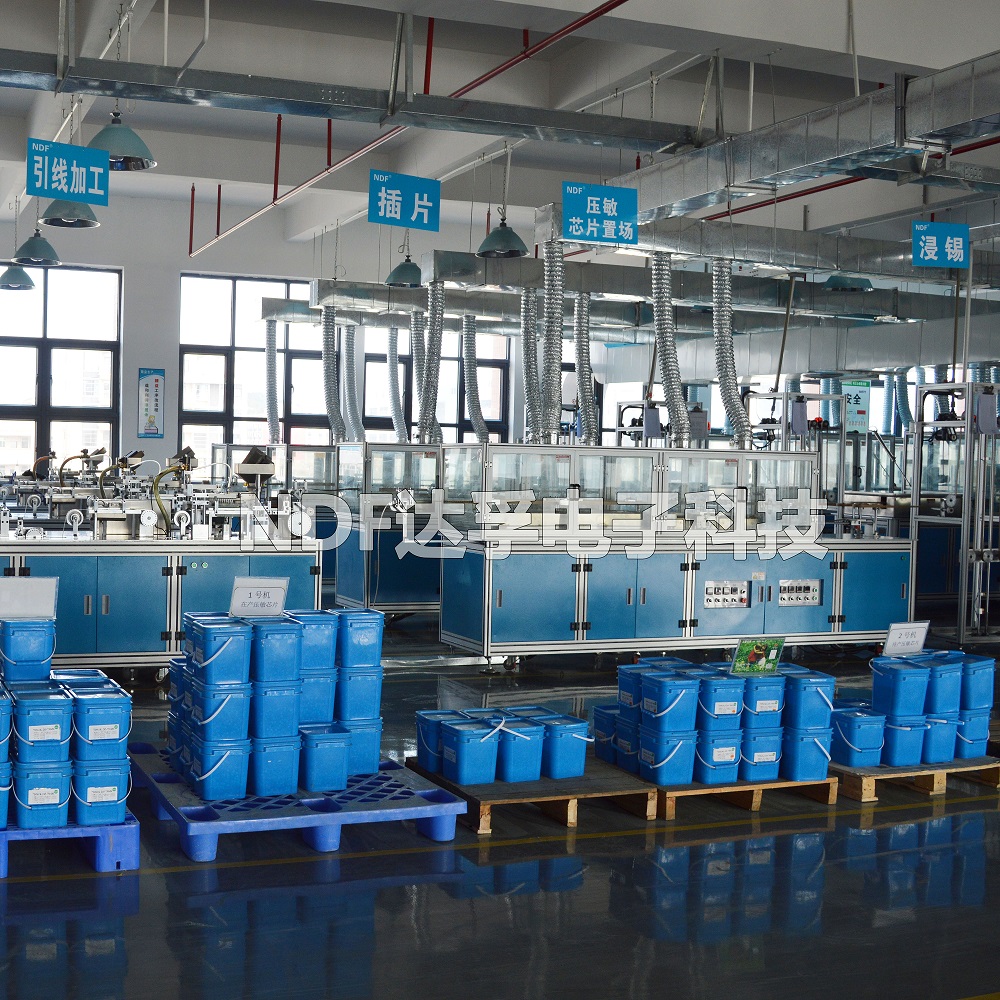 压敏电阻器生产设备1 压敏电阻器生产设备1